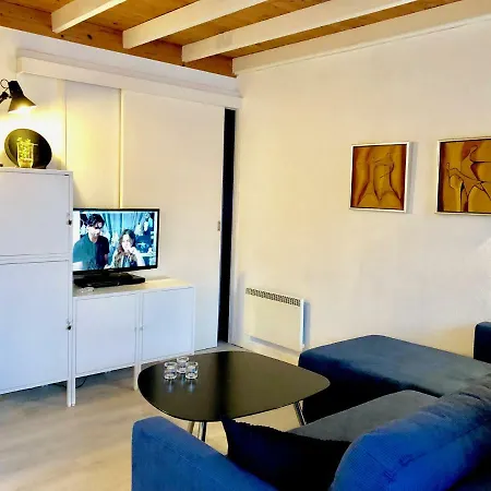 Perfectly Located Terraced House In Feriehus